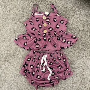 Two Piece set